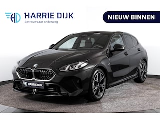 BMW 120 M Sport (Nieuw Model) - Automaat | Dig. Cockpit | Adapt. Cruise | Stoelverw. | PDC | Camera | NAV + App. Connect | ECC | DAB | LM 18" | 4265