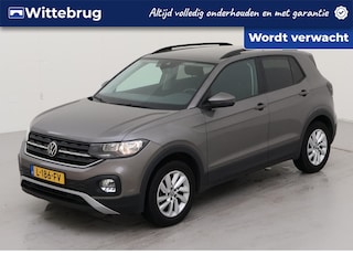 Volkswagen T-Cross 1.0 TSI 95pk Life / Navigatie / Parkeersensoren V+A / LM 16 inch / APP Connect /