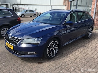 Skoda Superb Combi 1.4 TSI ACT Style Business - automaat