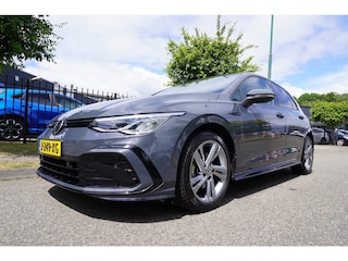 Volkswagen Golf 1.5 TSI 130pk R-Line Clima Navi Xenon 62.083 KM NL-Auto