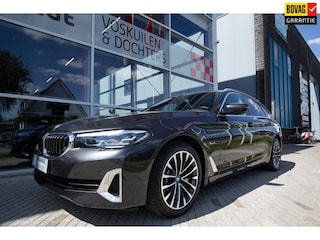 BMW 5-serie Touring 530e Luxury Line| PHEV | Luxe lederen sportzetels | Automatische Trekhaak