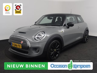 Mini Mini Essential 33 kWh | Camera • Keyless • CarPlay • Stoelverwarming