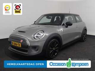 Mini Mini Essential 33 kWh | Camera • Keyless • CarPlay • Stoelverwarming