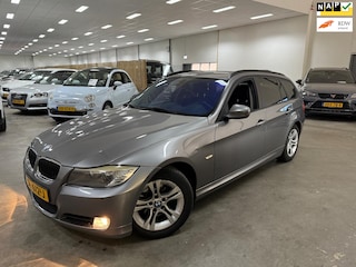 BMW 3-serie Touring 318d Corporate Lease High Executive / AUTOMAAT / MULTIEMEDIA-NAVI