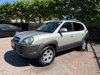 Hyundai Tucson 2.0i Style 2WD Airco Clima Cruise APK 03-2026
