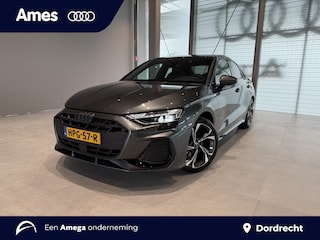 Audi A3 Limousine 30 TFSI S edition | Assistentiepakket | Panoramadak |