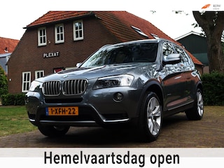 BMW X3 XDrive35i High Executive Aut. | Panorama | Trekhaak | Historie | Stoelverwarming | Xenon | Sportstoelen | Climate | NAP |