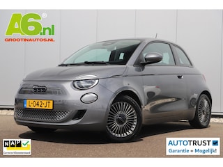 Fiat 500 Icon 42 kWh Automaat Panoramadak Navigatie LED Carplay Android Bluetooth 16 inch LMV Clima Cruise Parkeersensor