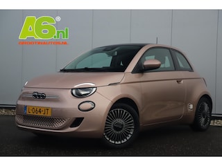 Fiat 500 Icon 42 kWh Fiat 500 Icon 42 kWh Automaat Panoramadak Navigatie LED Carplay Android Bluetooth 16 inch LMV Clima Cruise Parkeersensor