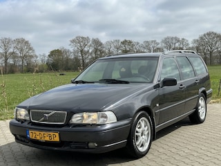 Volvo V70 2.4 170PK AUT LUXURY LEDER STL VERW