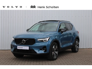 Volvo XC40 T5 Recharge Plug-in R-design| Harman/Kardon Audio | Panoramadak | Lederen bekleding | Adaptieve Cruise Control | Rondomzicht camera | Elektrisch verstelbare stoelen | Bestuurdersstoel met geheugenfunctie | Stuurwielverwarming |