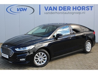 Ford Mondeo 1.5-165pk Business Edition. Het is genieten met deze fijne comfortabele Ford Mondeo ! Volautm. airco, navigatie, cruise cntrl, LM wielen, USB, keyless entry/keyless go, stoel- en voorraamverwarmw., parkeersensoren v+a, automatisch grootlicht, LED verl., etc.
