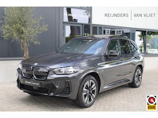 BMW iX3 High Executive Edition | Pan.Dak | Head-Up | Memory stoelen | Harman/Kardon |