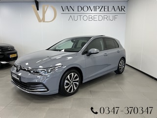 Volkswagen Golf 2.0 TDI 150PK AUTOMAAT/ ACTIVE Business / Panodak / Camera / Head-up /