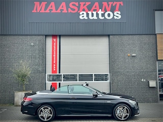 Mercedes-Benz Cabriolet 43 / 4-MATIC / Adaptive cruise / Hud / Airscarf / Memory seats / 2ND OWNER / BLACK ON BLACK!