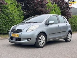Toyota Yaris 1.3 VVTi Sol 5DR*Airco*80.000 NAP*Nieuwe APK*2e eigenaar*Elektrische ramen*Dealer onderhouden*
