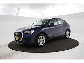 Audi Q3 35 TFSI Advanced edition Airco, Apple carplay, Achterruitrij camera.