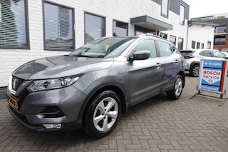 Nissan Qashqai 1.3 DIG-T BUS. ED. Panorama