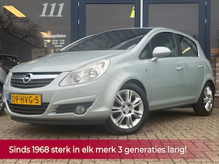 Opel Corsa 1.4-16V Cosmo 5 deurs 90PK! NL AUTO NAP! Cruise l AIRCO ECC l Stoel& stuurverwarming l Leer l MTF-stuur l LMV l PDC!