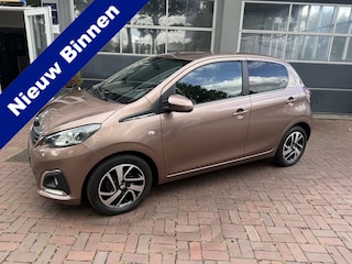 Peugeot 108 1.2 Puretech Allure Trekhaak,Camera,Navi,Clima, TOP! | CRUISE | LMV | ECC | CARPLAY 2015 Dealer onderhouden 82pk