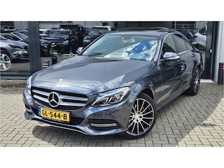 Mercedes-Benz C-klasse 180 Prestige + AMG VELGEN + SCHUIFDAK + LED + NAVIGATIE + HALF LEER