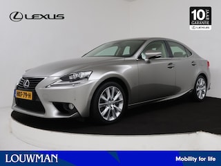 Lexus IS 300h Luxury Line | Mark Levinson audio |