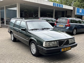 Volvo 940 940 2.3i Polar Estate airco Cruise Volvo specialist onderhouden