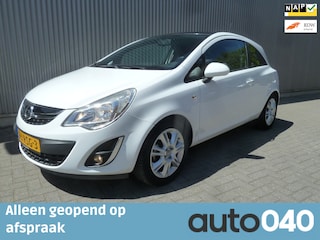 Opel Corsa 1.2-16V Color Edition/Automaat/Airco/LMV/Navigatie