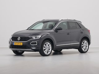 Volkswagen T-Roc 1.5 TSI 150pk DSG Sport Camera Navigatie Acc Carplay
