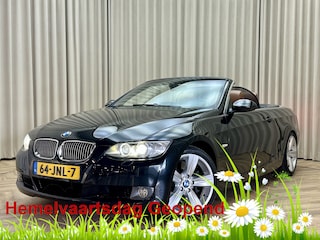 BMW 3-serie Cabrio 335i High Executive *Origineel NL* Leder / M-sport stuur / Xenon / Memory / Stoelverwarming / Keyless / Navigatie / Cruise Control / 18"LMV