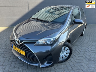 Toyota Yaris 1.0 VVT-i Aspiration*NEW APK*CAMERA*NL AUTO*ELKT-RAAM