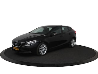 Volvo V40 T2 Summum | Stoelverwarming | Cruise Control | High Performance Audio | Parkassist | Climate Control |