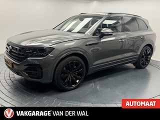 Volkswagen Touareg 3.0 TSi DSG R-Line 4Motion Navigatie-Pano-Elektr.Trekhaak-Achterasbesturing-Adapt.Cr.Contr-Carplay-Clima-Camera-Stoel/Stuurverwarming-Luchtvering-Headup