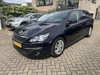 Peugeot 308 SW 1.2 PureTech Blue Lease Executive