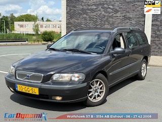 Volvo V70 2.4 Comfort Line // Automaat // LMV // Distr. vv. // Cruise // Rijd schakelt goed!