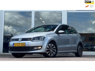 Volkswagen Polo 1.4 TDI BlueMotion Navi LM velgen Nieuwe APK