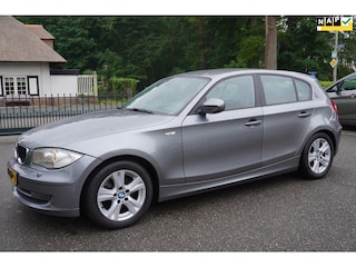 BMW 118i EffDyn. Ed. Business Line Ultimate Edition Navi Leer
