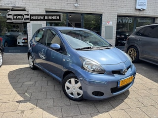 Toyota Aygo 1.0-12V 5Deurs NAP Apk bouwjaar 2009