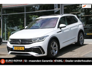 Volkswagen Tiguan 1.5 TSI R-Line Business+ PANO-DAK NL-AUTO NAP!