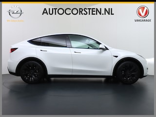 Tesla Model Y RWD 58kWh Lmv 19" Warmtepomp LFP-Accu Autopilot FSD-Computer 3 Leder Panoramadak Elektr.Stuur+Stoel+Verwarmd Navi Ecc Premium Audio GSM-Key Camera's Elektr.AchterKlep Parkeer Assistent 2xContactloos-laden Sentry-Mode PrivacyGlas Bluetooth Dodehoek detector Connected services AMD-Ryzen Processor 1.600kg trekvermogen Origineel Nederlandse Auto Fabrieksgarantie t/m 31-12-2026 Garantie op Accu en Motor tot 04-08-2031 max. 160.000km 1e particuliere eigenaar!