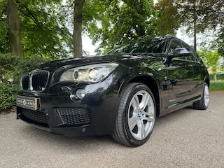 BMW X1 sDrive20i, Panorama dak
