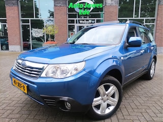 Subaru Forester 2.0 Executive Panoramadak - Leder - Trekhaak -  Achteruitrijcamera - Navigatie