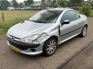 Peugeot 206 CC 2.0-16V APK 07-2025 Airco schade