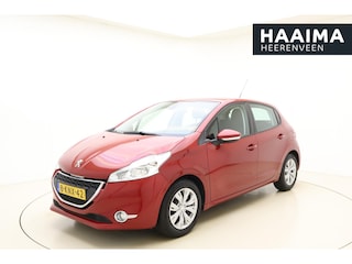 Peugeot 208 1.2 VTi Envy 82 Pk | Navigatie | Trekhaak | Climate Control | Cruise Control
