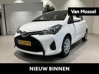 Toyota Yaris 1.3 VVT-i Business Plus 99 PK | Bluetooth | Achteruitrijcamera | Cruise Control | Airco | Navigatie | USB |