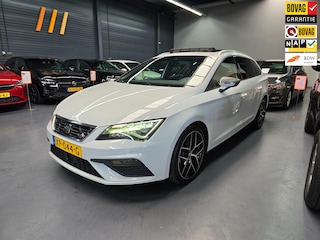 Seat Leon ST 1.5 TSI FR Business Intense PANO LED CAMERA KEYLESS CARPLAY NAP NL AUTO