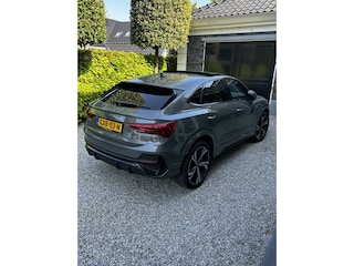 Audi Q3 35 TFSI S Edition Panorama dak..Sportleder