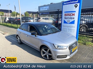 Audi A1 Sportback 1.0 TFSi Ultra S-Tronic aut. Advance Sport met o.a. leer/alcantara, Bi-xenon, park.sens., sportstoelen, etc.