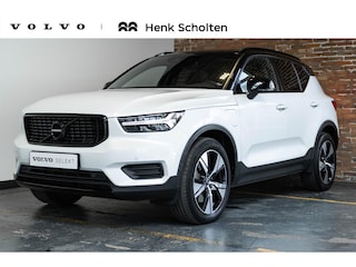 Volvo XC40 T5 Recharge R-Design | Panoramadak | Adaptive cruise control | Parkeersensoren voor + achter | Stoelverwarming | Parkeercamera | Wegklapbare trekhaak | Volvo on Call | Navigatie | Dealeronderhouden