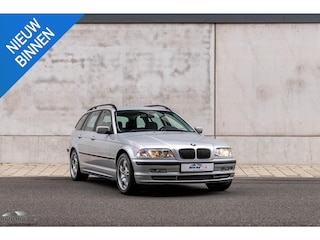 BMW 3-serie Touring 330i